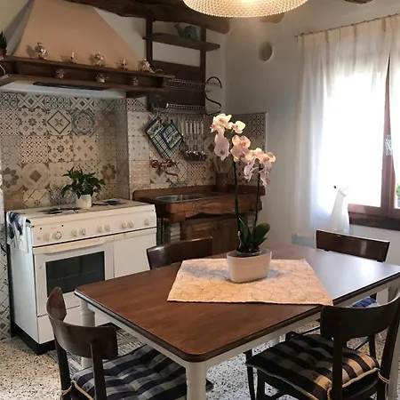 Holiday home Casa Nonna Elisa Stayerat A Segusino